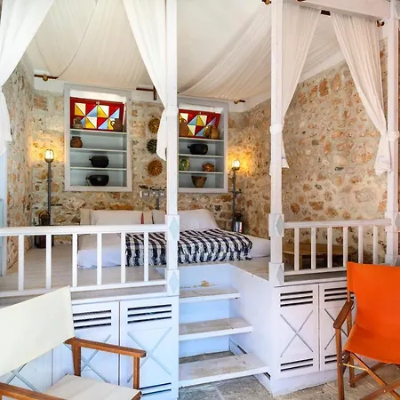 Aphrodite Villas Halki - Studio Rosa Exterior photo